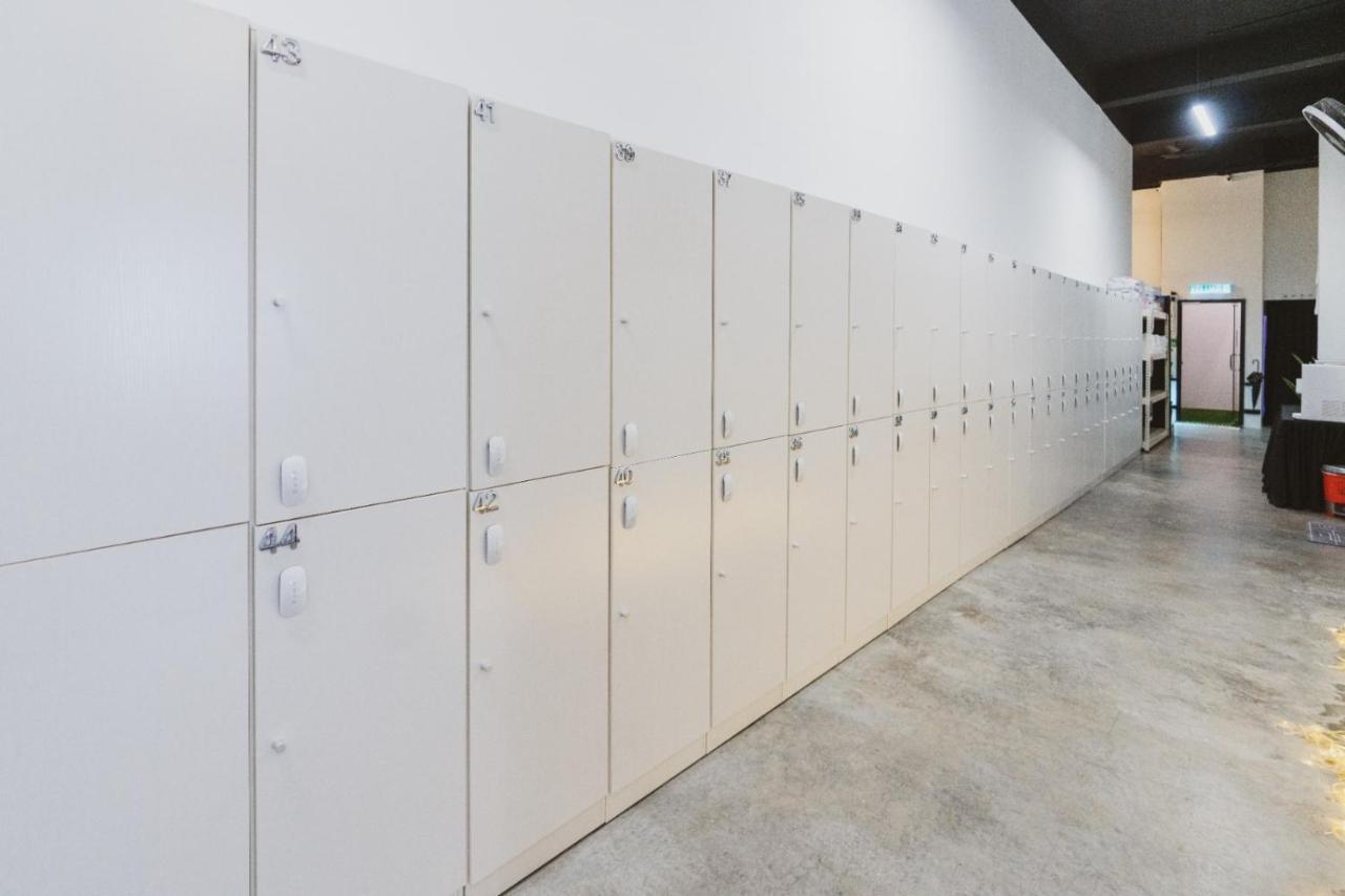 Hashtag.Capsule.Hostel Johor Bahru Ngoại thất bức ảnh