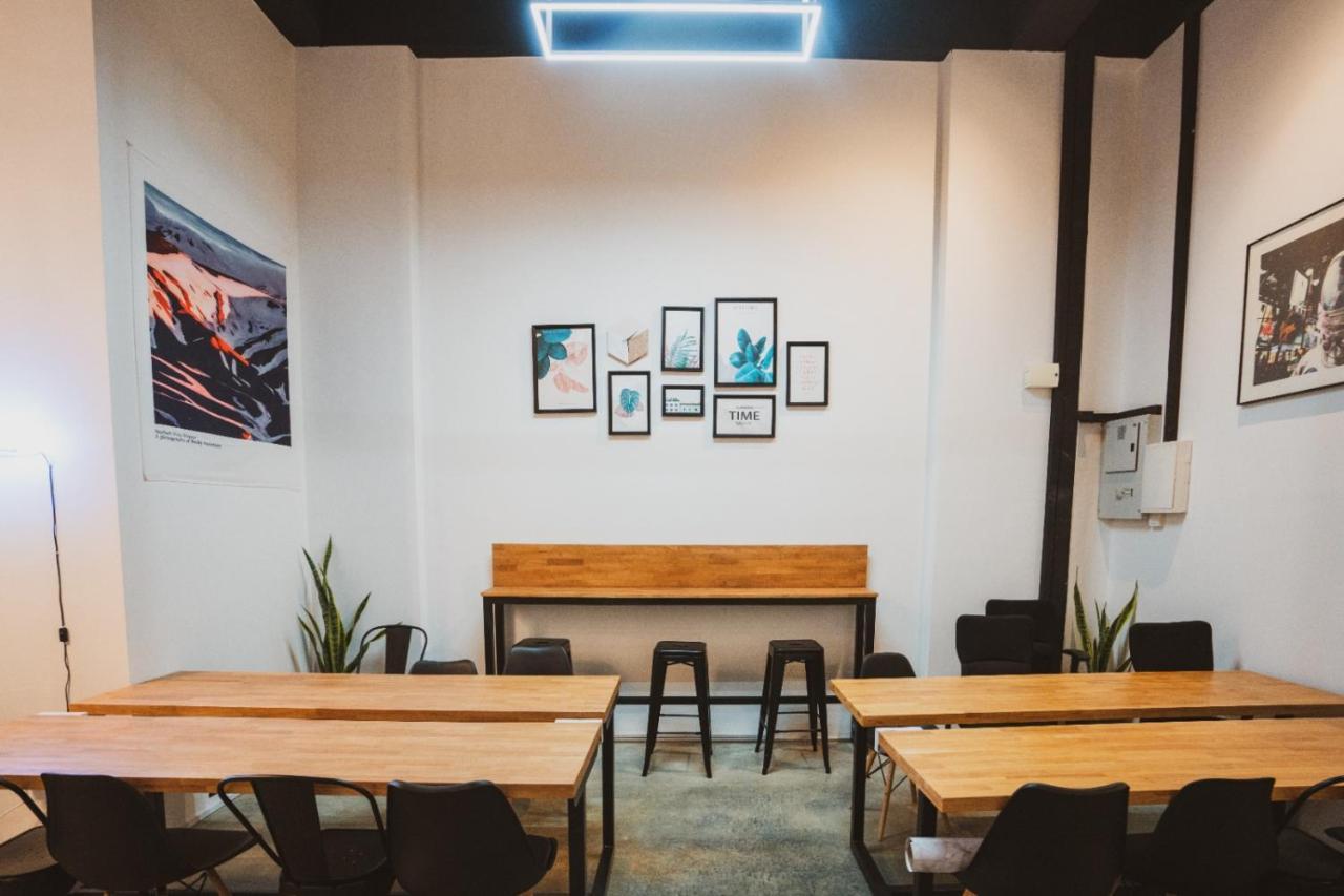 Hashtag.Capsule.Hostel Johor Bahru Ngoại thất bức ảnh